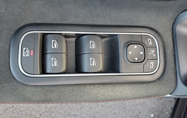 mercedes-classe-a-200-163ch-amg-line-7g-dct - 848164713