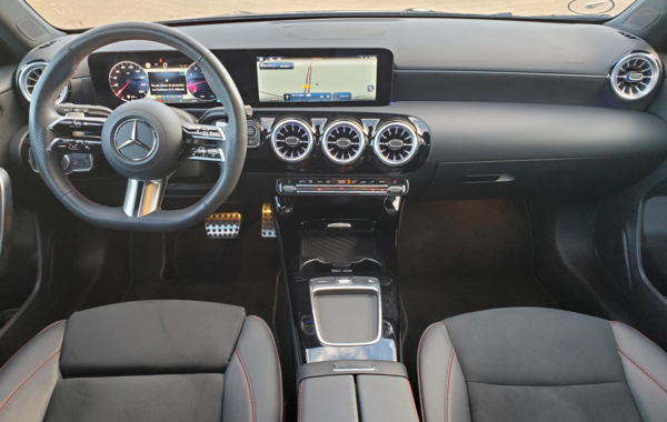 mercedes-classe-a-200-163ch-amg-line-7g-dct - 848184713