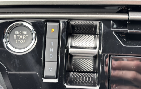 peugeot-3008-1-2-hybrid-145ch-allure-e-dcs6 - 849734713