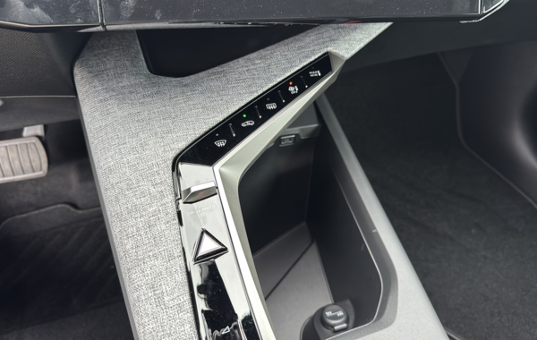 peugeot-3008-1-2-hybrid-145ch-allure-e-dcs6 - 849834713