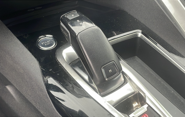 peugeot-3008-1-2-puretech-130ch-allure-s-s-eat6 - 849994713