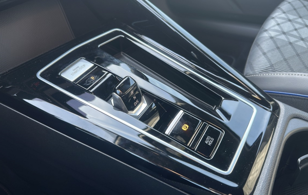 volkswagen-golf-viii-2-0-tdi-150ch-r-line-dsg7 - 850434713