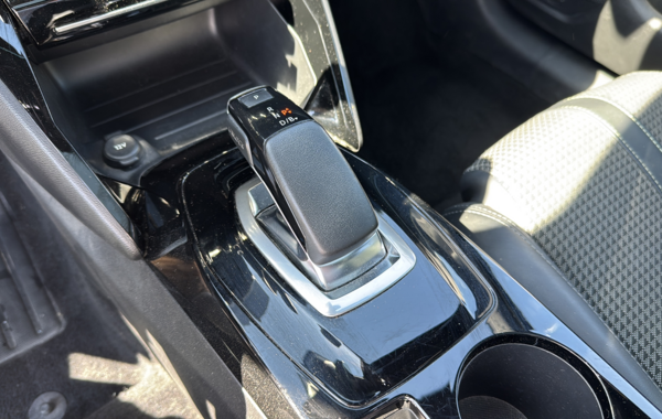 peugeot-208-e-208-136ch-gt-line - 851274713