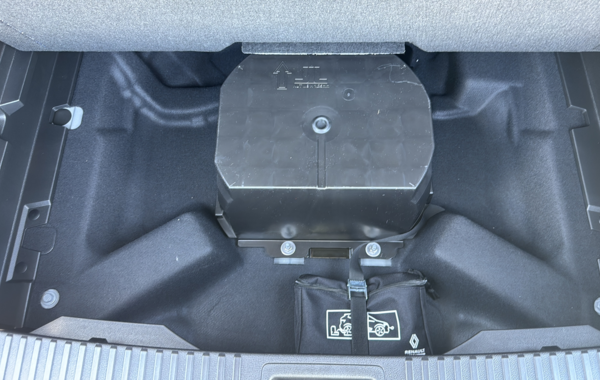 renault-austral-1-2-e-tech-full-hybrid-200ch-techno-24 - 851914713