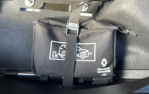 renault-austral-1-2-e-tech-full-hybrid-200ch-techno-24 - 851994713