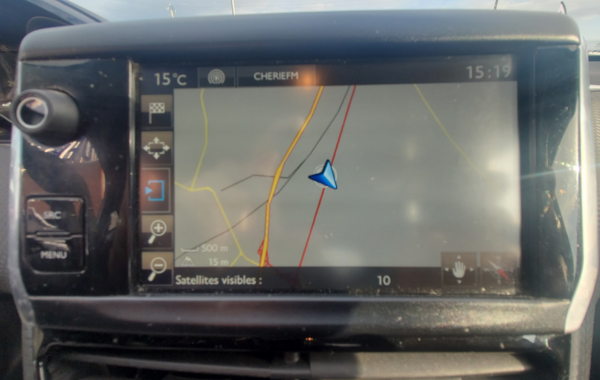 peugeot-2008-1-2-puretech-82ch-style - 853084713