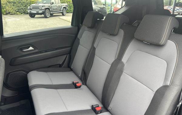 dacia-jogger-1-0-tce-110ch-extreme-7-places-24 - 855054713