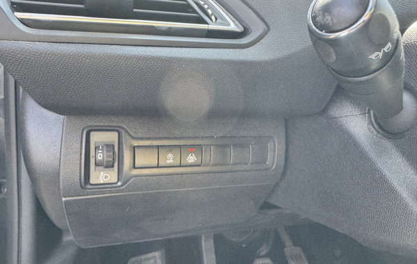 peugeot-308-sw-1-5-bluehdi-100ch-e6-c-s-s-active-business - 855414713