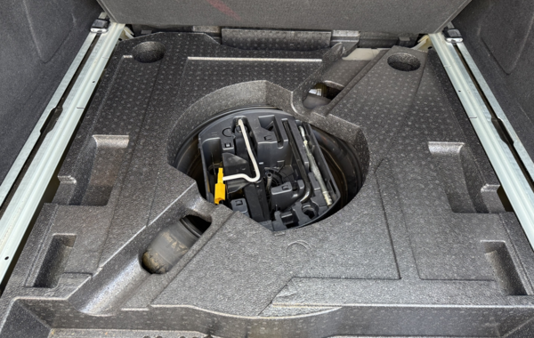 peugeot-308-sw-1-5-bluehdi-100ch-e6-c-s-s-active-business - 855414713