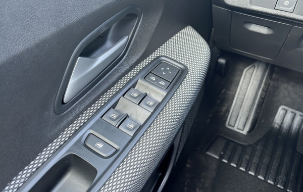 dacia-sandero-1-0-tce-90ch-stepway-expression-cvt-24 - 856534713