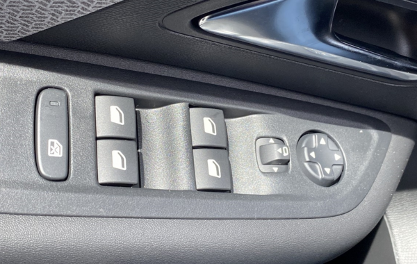 citroen-c4-1-5-bluehdi-130ch-s-s-max-automatique - 857024713