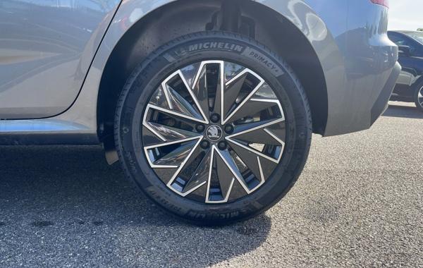 skoda-kamiq-1-0-tsi-evo-2-116ch-selection-dsg7 - 857624713