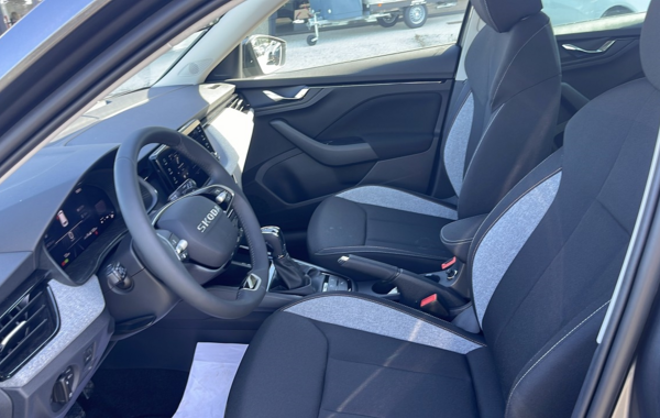 skoda-kamiq-1-0-tsi-evo-2-116ch-selection-dsg7 - 857624713