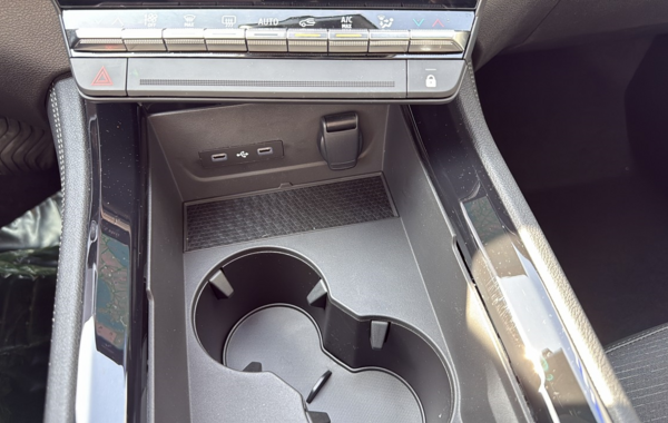 renault-austral-1-2-e-tech-full-hybrid-200ch-techno-24 - 859574713