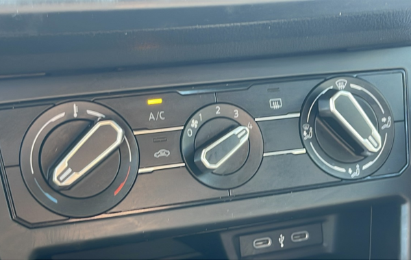 volkswagen-polo-1-0-tsi-95ch-life - 859764713