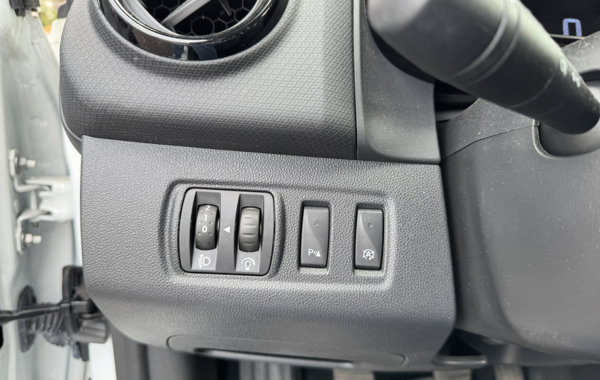 renault-clio-iv-0-9-tce-90ch-energy-trend-5p - 860744713