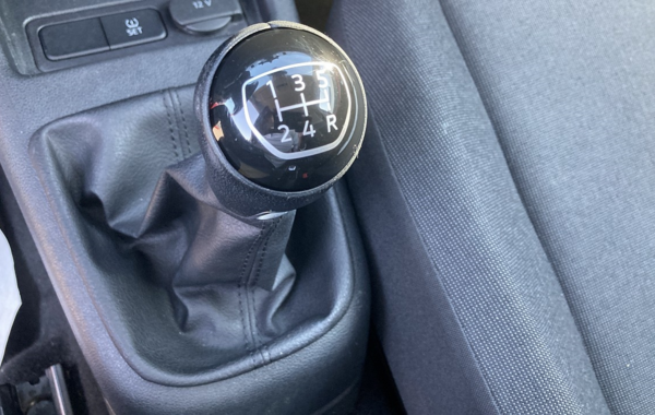 volkswagen-up-1-0-65ch-bluemotion-technology-active-5p - 863514713