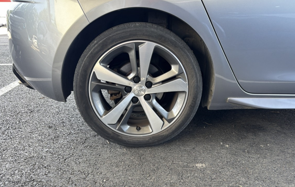 peugeot-308-1-2-puretech-130ch-gt-line-s-s-5p - 863884713