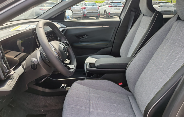 renault-megane-v-e-tech-electric-220ch-techno-autonomie-confort-24 - 863914713