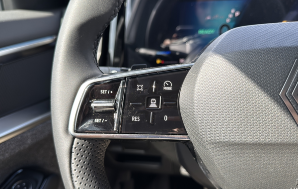 renault-espace-vi-1-2-e-tech-full-hybrid-200ch-techno-7-places-24 - 867374713