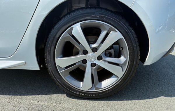 peugeot-308-1-5-bluehdi-130ch-s-s-gt-eat8 - 867794713