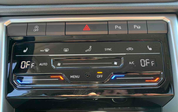 volkswagen-t-roc-1-5-tsi-evo2-150ch-life-plus-dsg7 - 868514713