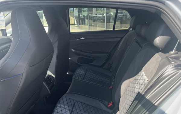 volkswagen-golf-viii-2-0-tdi-150ch-r-line-dsg7 - 869184713