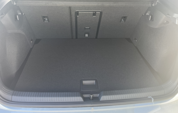 volkswagen-golf-viii-2-0-tdi-150ch-r-line-dsg7 - 869184713