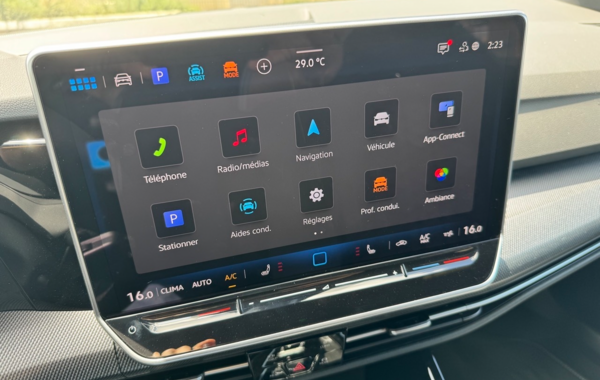 volkswagen-golf-viii-2-0-tdi-150ch-r-line-dsg7 - 869284713