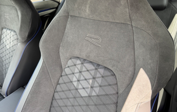 volkswagen-golf-viii-2-0-tdi-150ch-r-line-dsg7 - 869284713