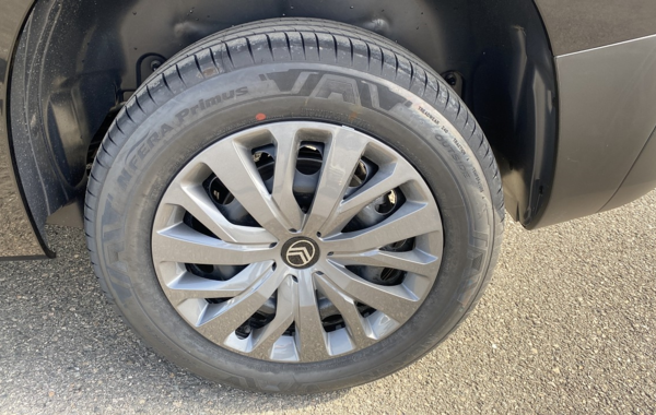 citroen-berlingo-taille-m-1-5-bluehdi-100ch-s-s-plus-5-places-n1 - 870354713