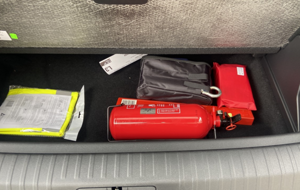 peugeot-5008-hybrid-145ch-allure-e-dcs6 - 871814713