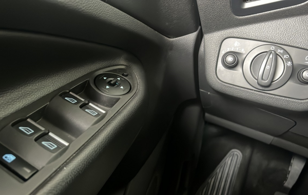 ford-kuga-2-0-tdci-150ch-titanium - 875124713