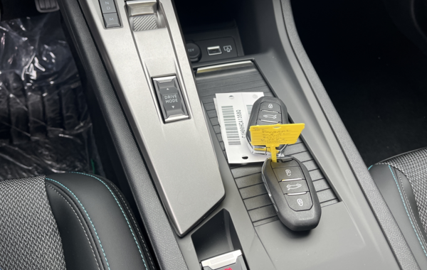 peugeot-308-sw-1-5-bluehdi-130ch-s-s-allure-eat8 - 876104713