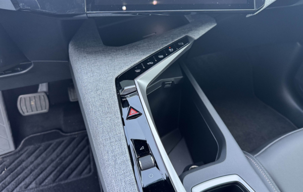 peugeot-5008-hybrid-145ch-allure-e-dcs6 - 876424713