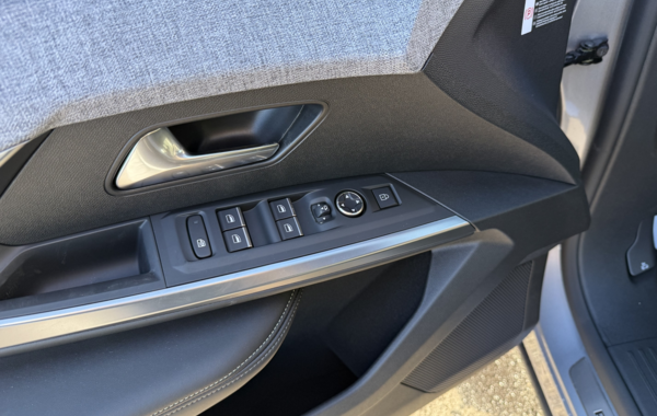 peugeot-3008-1-2-hybrid-136ch-gt-e-dcs6 - 877244713