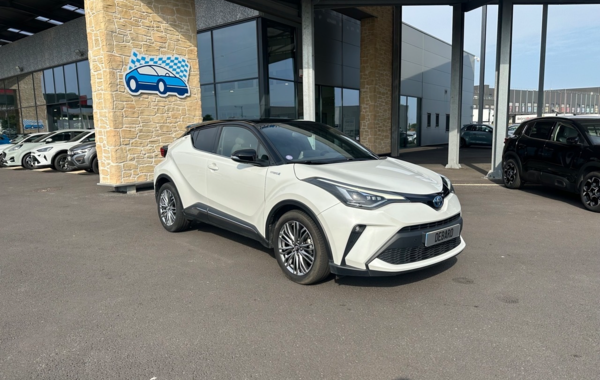 toyota-c-hr-184h-distinctive-2wd-e-cvt-my22 - 877294713