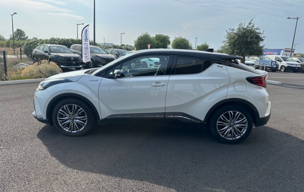 toyota-c-hr-184h-distinctive-2wd-e-cvt-my22 - 877294713