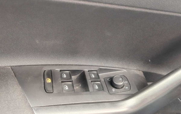 volkswagen-polo-1-0-tsi-95ch-life-business - 878264713