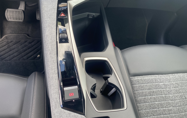 peugeot-5008-hybrid-145ch-allure-e-dcs6 - 878494713