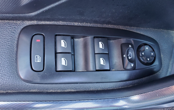 peugeot-2008-1-2-puretech-130ch-allure-s-s - 878664713