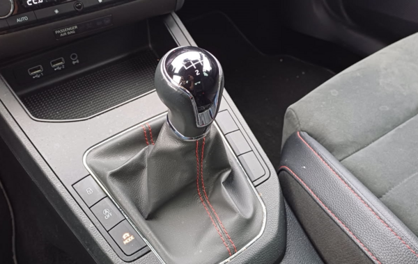 seat-ibiza-1-0-ecotsi-115ch-start-stop-fr-sport-line-euro6d-t - 879824713