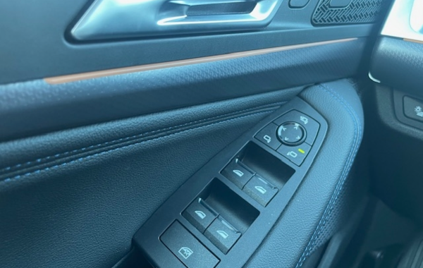 bmw-serie-2-activetourer-u06-218d-150ch-m-sport-dkg7 - 879944713