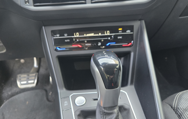 volkswagen-taigo-1-0-tsi-116ch-r-line-dsg7 - 880394713