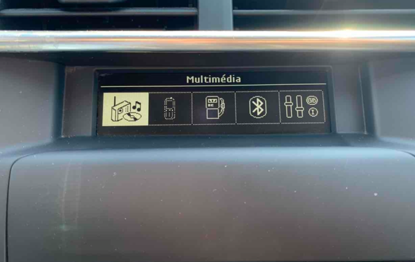 citroen-c4-bluehdi-100ch-feel - 880924713