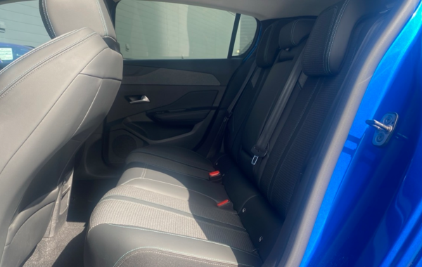 peugeot-308-1-2-puretech-130ch-s-s-allure-eat8 - 881184713