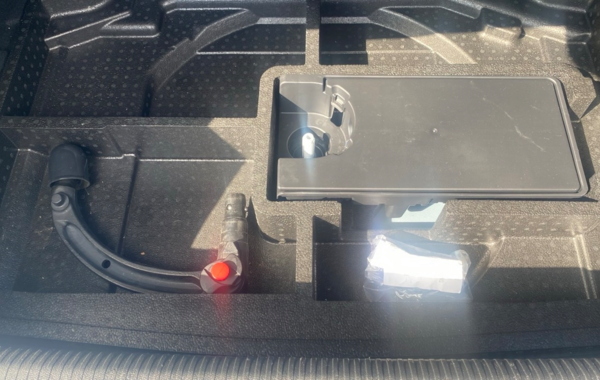 peugeot-308-1-2-puretech-130ch-s-s-allure-eat8 - 881184713