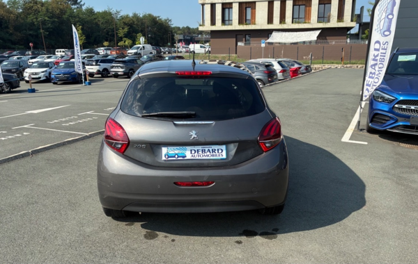 peugeot-208-1-5-bluehdi-100ch-e6-c-tech-edition-bvm5-86g-5p - 884094713