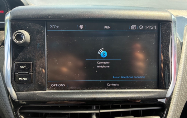 peugeot-208-1-5-bluehdi-100ch-e6-c-tech-edition-bvm5-86g-5p - 884094713