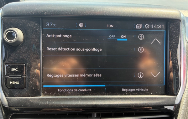 peugeot-208-1-5-bluehdi-100ch-e6-c-tech-edition-bvm5-86g-5p - 884094713